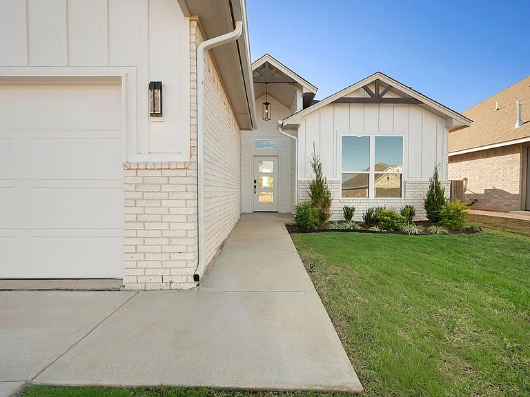 5017 Misty Wood Ln — Photo 5