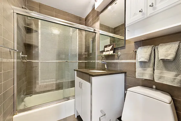 Sold by Corcoran | media 8