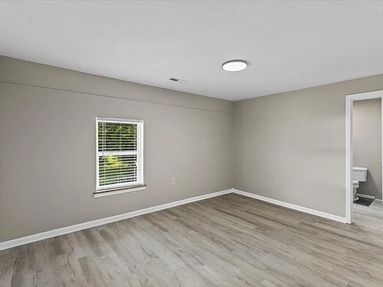 102 Bacon Rd — Photo 9