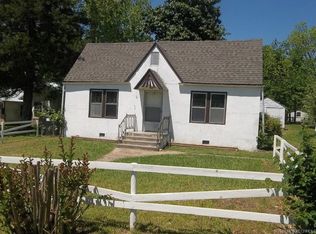 222 W Seneca St, Tahlequah, OK 74464