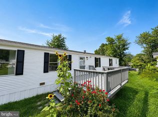 114 Berts Dr, Lothian, MD 20711