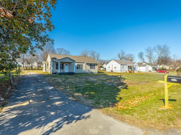 2115 Riverside Dr, Chattanooga, TN 37406