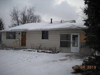 2nd image of 3905 Lynward Rd