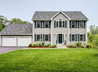86 Millbury St, Grafton, MA 01519