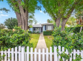 8556 Chimineas Ave, Northridge, CA 91325