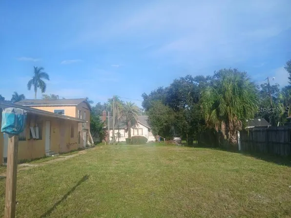 2006 Dr Martin Luther King Jr St S APT 2, Saint Petersburg, FL 33705