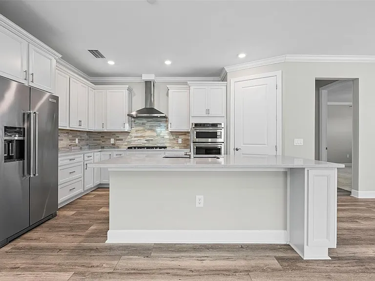 17907 Eastbrook Ter — Photo 5