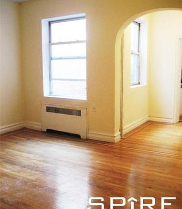 2nd image of 200 W 107th St APT 3A