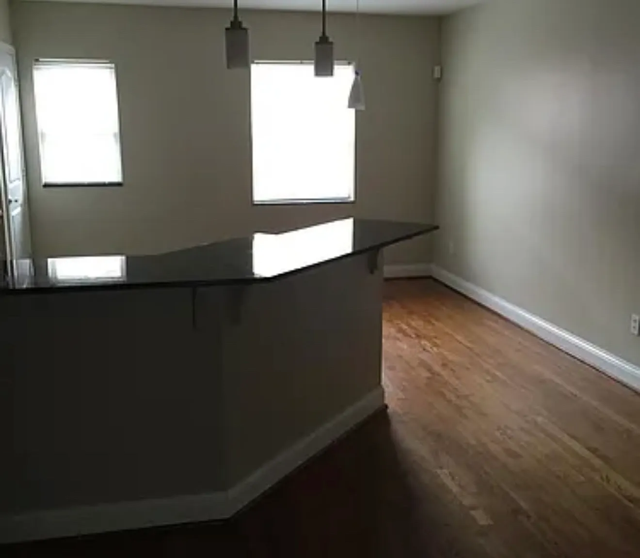 2 bed, 848 sqft, $1,650 — Photo 3