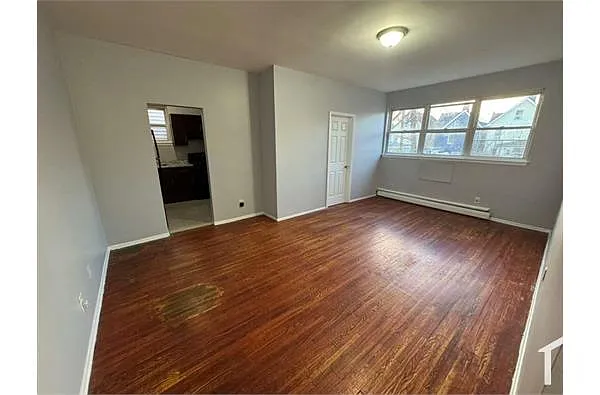 Building Photo - 57 Maple Ave #B3