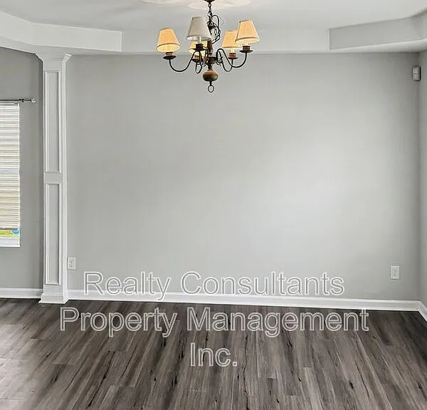 2717 Forest Grove Ct — Photo 7