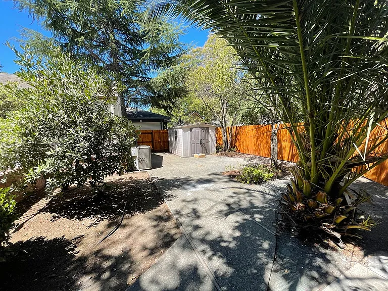 2477 Pacheco St — Photo 12
