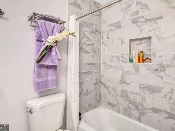 2805 NE Expy NE APT C12, Atlanta, GA 30345