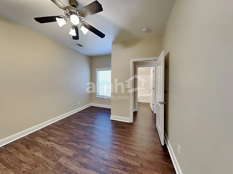 8068 Andrew Franklin Dr — Photo 18