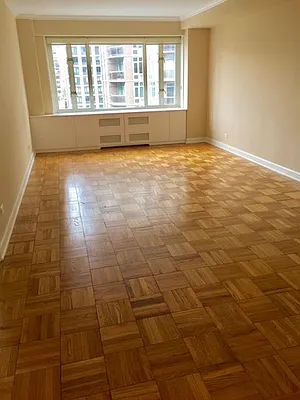 Rented by R New York | media 26