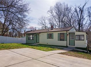 1008 Crestwood Dr, Winston Salem, NC 27101