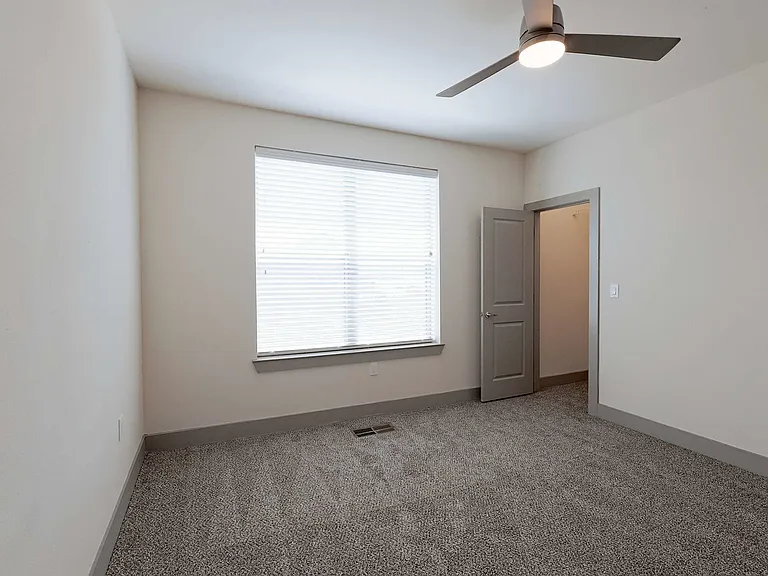 The District At Cypress Waters - Parson's Green — Photo 1000
