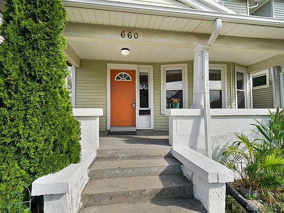 3rd image of 660 Saint Nicholas Ave