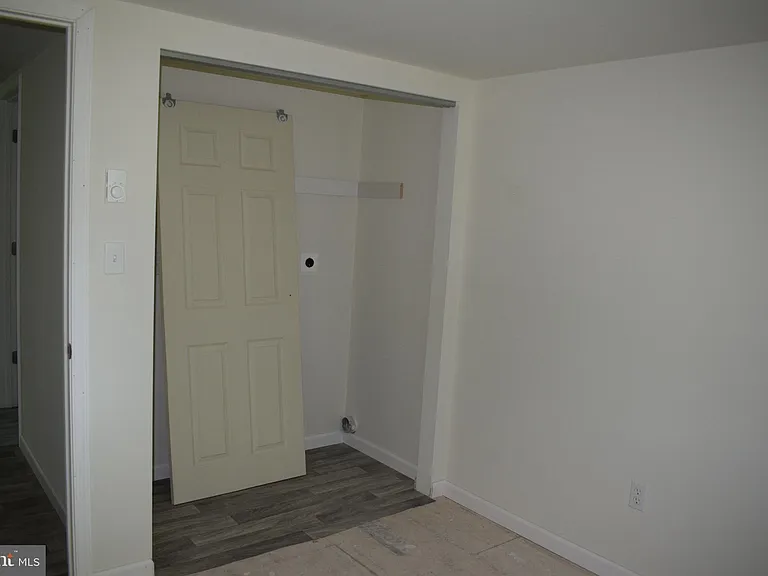 2101 Hill Rd #10 — Photo 11