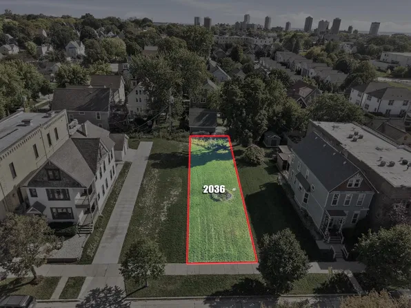 2036 N PALMER STREET, Milwaukee, WI 53212