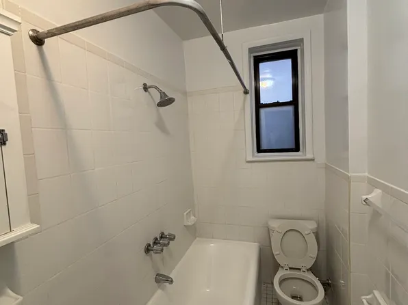 45-14 43rd Street 3E image 8 of 8