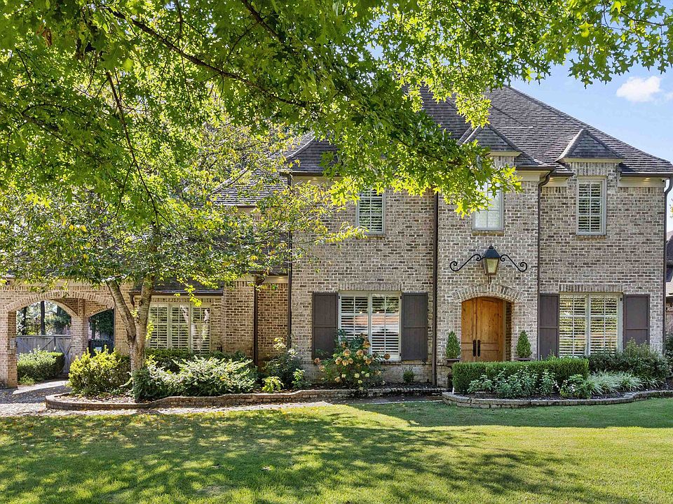 1st image of 4829 Normandy Ln