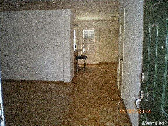 4th image of 2528 River Cove Dr