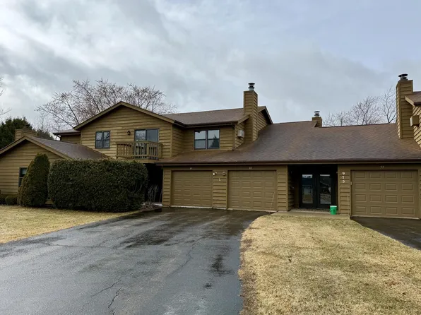 975 Manor DRIVE #83, Neenah, WI 54956