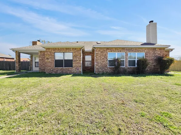 700 Monique Pl, Cedar Hill, TX 75104