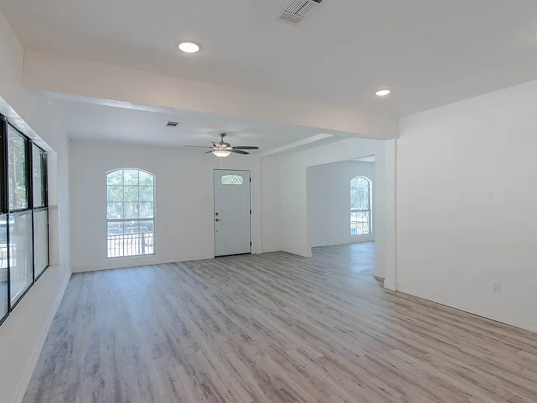 3931 Abilene St — Photo 9