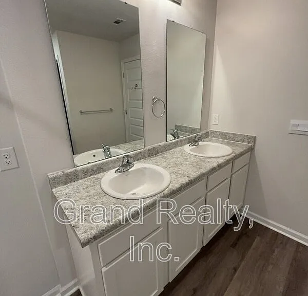 4423 Winged Elm Ct — Photo 10