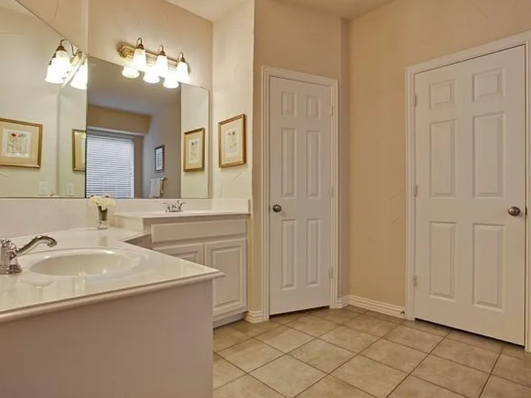 5409 Buckland Dr — Photo 16
