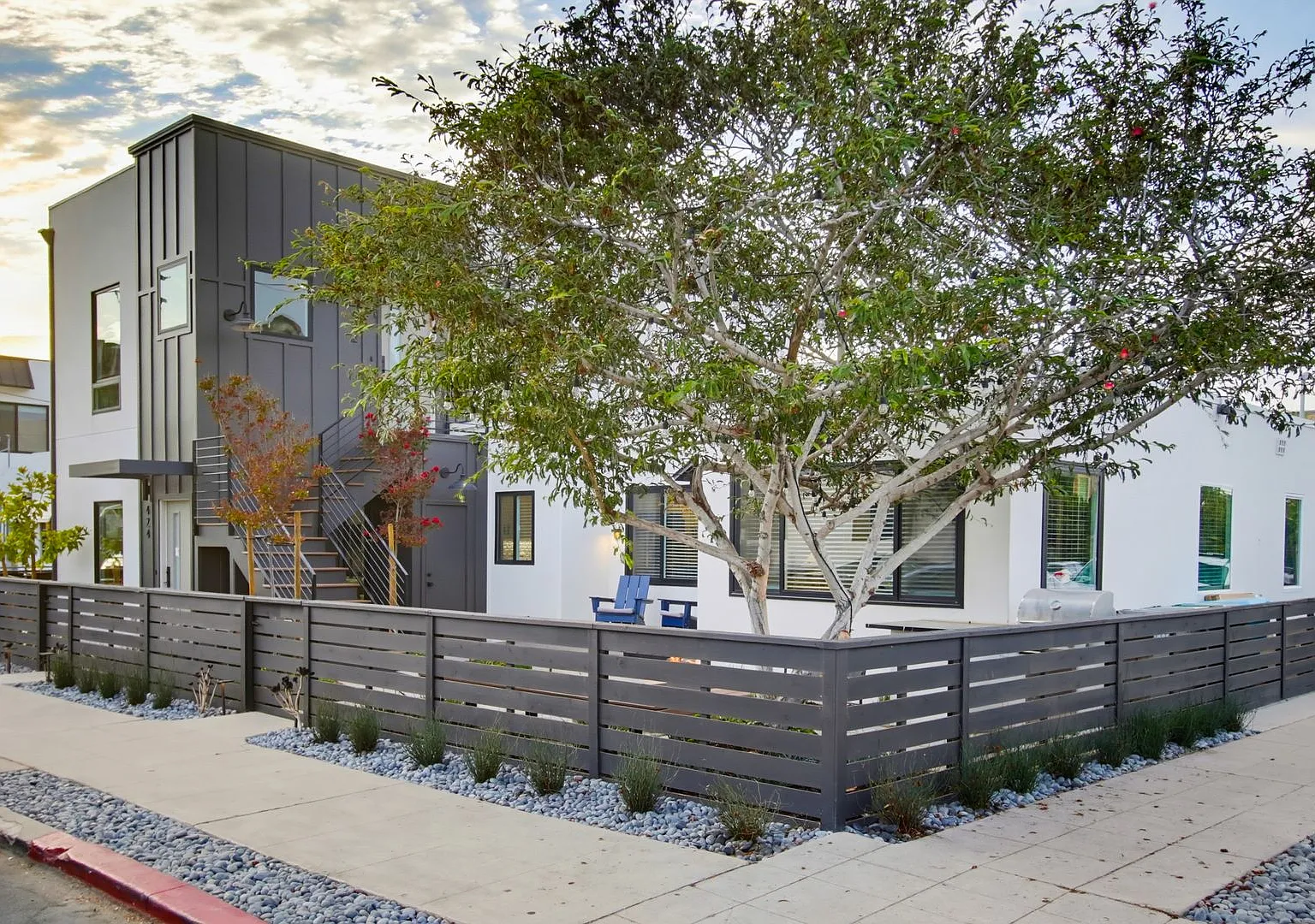 Brand-New Furnished 2BR | Central San Diego | 30+ Day Stays — Photo 4