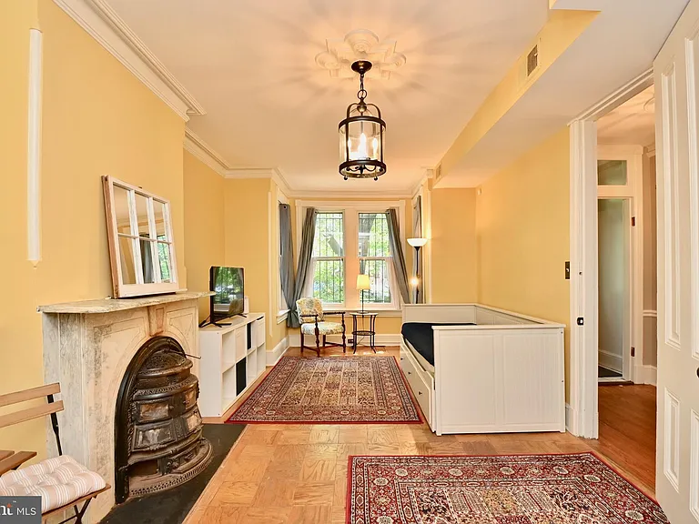 639 Massachusetts Ave NE #1 — Photo 12