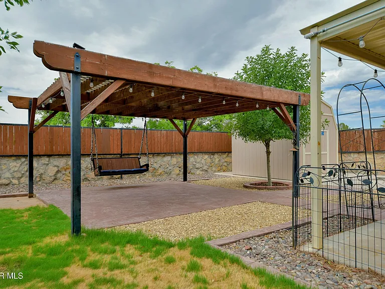 10348 Darin Rd — Photo 48