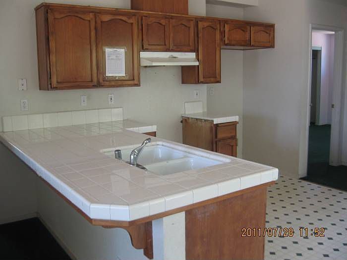 2nd image of 345 El Syd St