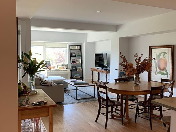 4th image of 360 Smith St APT 3B