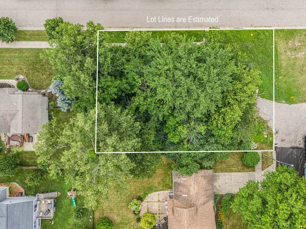 1010 Applewood Dr NE Lot B, Grand Rapids, MI 49505
