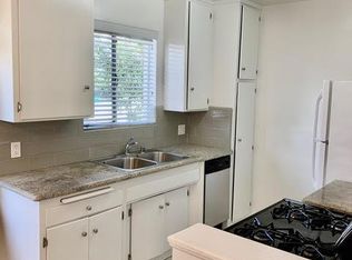 1302 S Saltair Ave #A09, Los Angeles, CA 90025