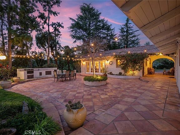 4th image of 30334 Byfield Rd