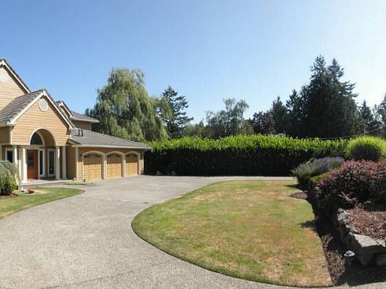 1st image of 6550 33rd Ave SE