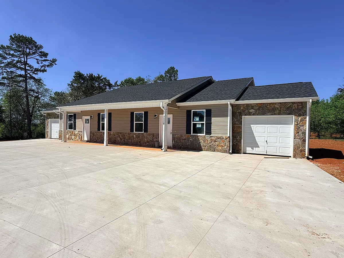 Building Photo - 1780 Ezell Rd #A