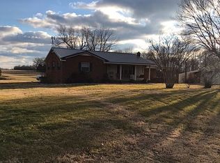 3215 Magness Rd, Benton, KY 42025