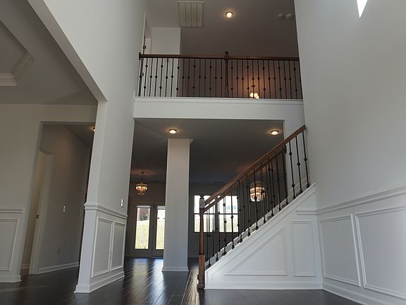 3rd image of 5815 Napa Valley Dr