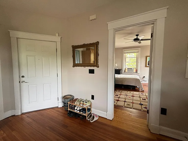 750 Hawthorne Ave #3 — Photo 12