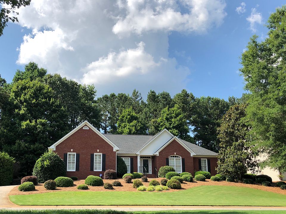 1st image of 259 Hidden Wood Ct