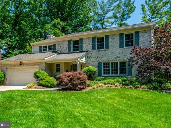 3123 Vinewood Pl, Falls Church, VA 22044