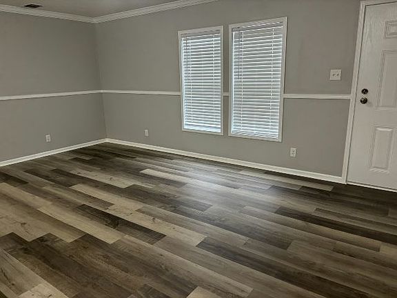 4th image of 130 Winter Park Ln #130