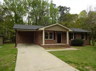 413 E Midland Ave, Winder, GA 30680