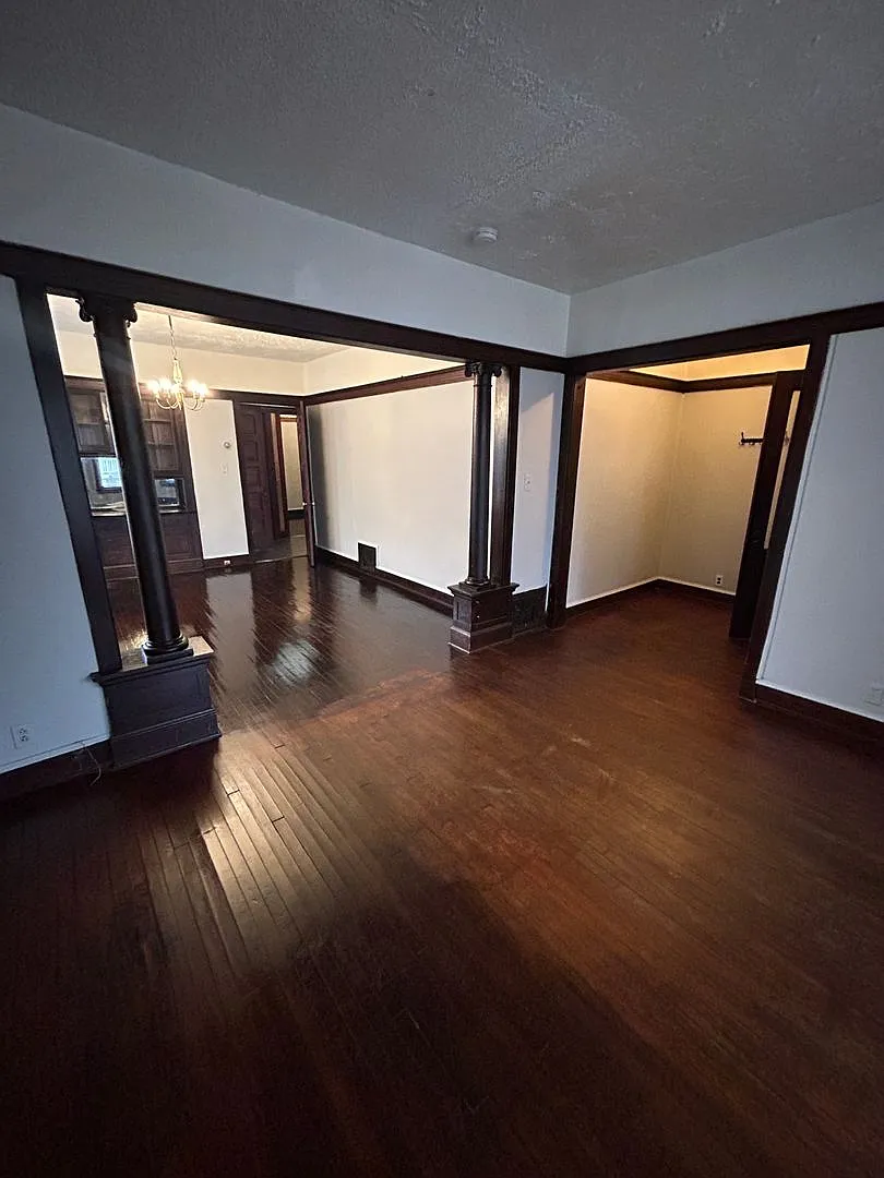 2621N15thK — Photo 3